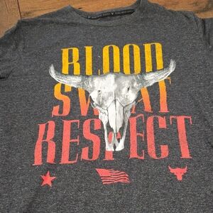 Under Armour Charcoal Gray Tee with Bull Skull Graphic